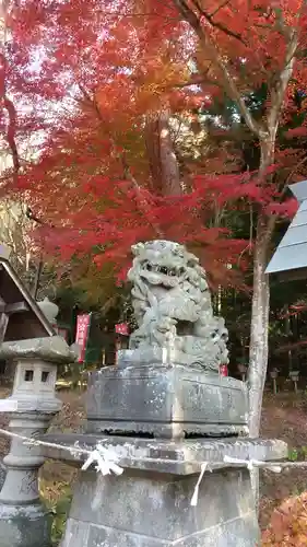 南湖神社の狛犬