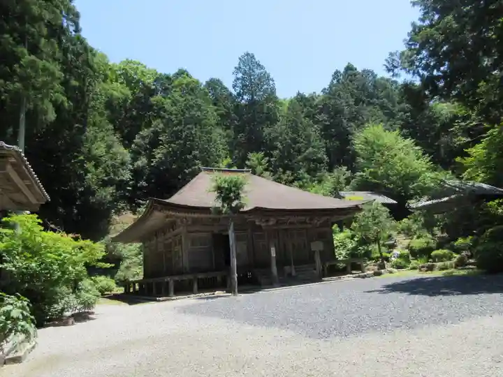 妙楽寺の本殿・本堂