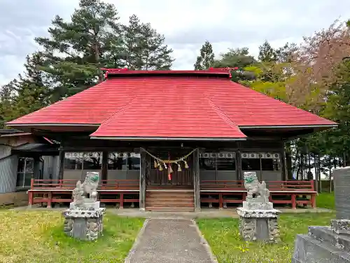 止々井神社の本殿