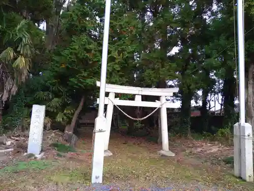 香取八幡神社の鳥居