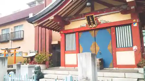 三島神社の本殿・本堂