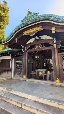白金氷川神社の本殿・本堂
