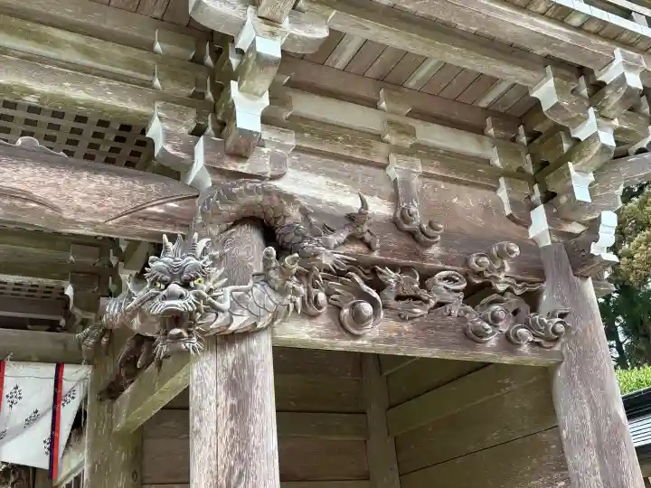 秋葉山本宮 秋葉神社 上社の{uncategorized: "未分類", other: "その他", undefined: "問題あり", building: "その他建物", grave: "お墓", sacred_gate: "鳥居", guardian: "狛犬", statue: "像", buddha: "仏像", history: "歴史", nature: "自然", garden: "庭園", animal: "動物", pagoda: "塔", temizu: "手水舎", mountain_gate: "山門・神門", sanctuary: "本殿・本堂", subordinate: "末社・摂社", art: "芸術", scenery: "景色", jizo: "地蔵", ema: "絵馬", goshuin: "御朱印", omikuji: "おみくじ", items: "授与品その他", amulet: "お守り", goshuincho: "御朱印帳", eats: "食事", festival: "お祭り", votive_dance: "神楽", shichigosan: "七五三参", wedding: "結婚式", experience: "体験その他", initially: "初詣", around: "周辺", anti_infection: "感染症対策"}