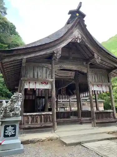 大矢田神社の本殿・本堂