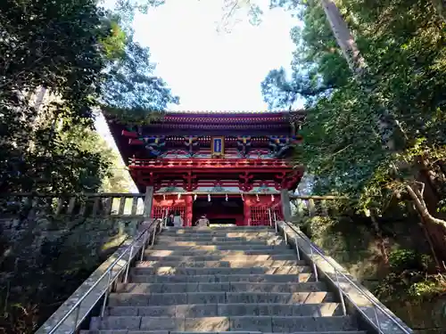 久能山東照宮の山門