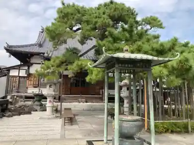 南蔵院の本殿・本堂