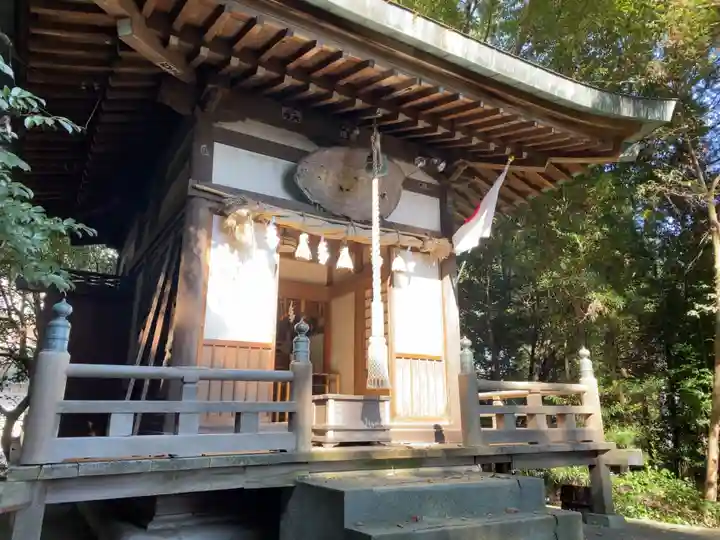 曾屋神社の本殿・本堂