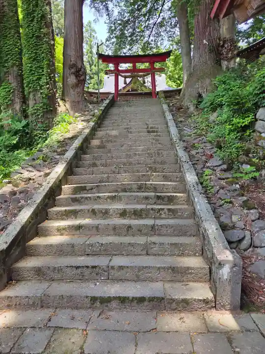 巣守神社(新潟県)