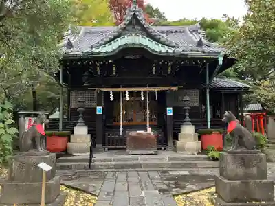 三囲神社の本殿・本堂