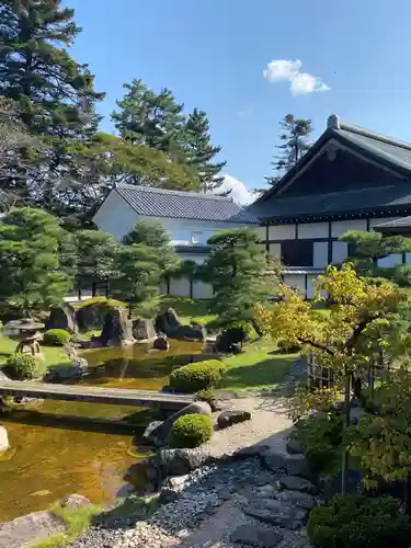 滋賀県護国神社の周辺