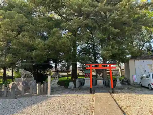 大御和神社の{uncategorized: "未分類", other: "その他", undefined: "問題あり", building: "その他建物", grave: "お墓", sacred_gate: "鳥居", guardian: "狛犬", statue: "像", buddha: "仏像", history: "歴史", nature: "自然", garden: "庭園", animal: "動物", pagoda: "塔", temizu: "手水舎", mountain_gate: "山門・神門", sanctuary: "本殿・本堂", subordinate: "末社・摂社", art: "芸術", scenery: "景色", jizo: "地蔵", ema: "絵馬", goshuin: "御朱印", omikuji: "おみくじ", items: "授与品その他", amulet: "お守り", goshuincho: "御朱印帳", eats: "食事", festival: "お祭り", votive_dance: "神楽", shichigosan: "七五三参", wedding: "結婚式", experience: "体験その他", initially: "初詣", around: "周辺", anti_infection: "感染症対策"}