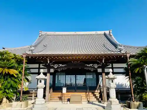 明徳寺の本殿・本堂