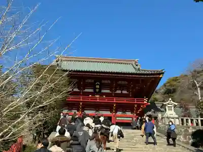 鶴岡八幡宮の{uncategorized: "未分類", other: "その他", undefined: "問題あり", building: "その他建物", grave: "お墓", sacred_gate: "鳥居", guardian: "狛犬", statue: "像", buddha: "仏像", history: "歴史", nature: "自然", garden: "庭園", animal: "動物", pagoda: "塔", temizu: "手水舎", mountain_gate: "山門・神門", sanctuary: "本殿・本堂", subordinate: "末社・摂社", art: "芸術", scenery: "景色", jizo: "地蔵", ema: "絵馬", goshuin: "御朱印", omikuji: "おみくじ", items: "授与品その他", amulet: "お守り", goshuincho: "御朱印帳", eats: "食事", festival: "お祭り", votive_dance: "神楽", shichigosan: "七五三参", wedding: "結婚式", experience: "体験その他", initially: "初詣", around: "周辺", anti_infection: "感染症対策"}