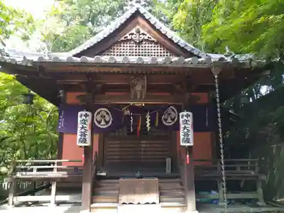 五流尊瀧院の末社・摂社