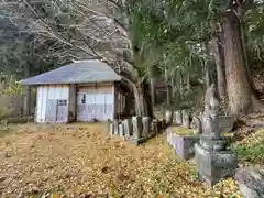 空窪山自福寺の建物その他