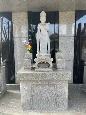 最勝院の{uncategorized: "未分類", other: "その他", undefined: "問題あり", building: "その他建物", grave: "お墓", sacred_gate: "鳥居", guardian: "狛犬", statue: "像", buddha: "仏像", history: "歴史", nature: "自然", garden: "庭園", animal: "動物", pagoda: "塔", temizu: "手水舎", mountain_gate: "山門・神門", sanctuary: "本殿・本堂", subordinate: "末社・摂社", art: "芸術", scenery: "景色", jizo: "地蔵", ema: "絵馬", goshuin: "御朱印", omikuji: "おみくじ", items: "授与品その他", amulet: "お守り", goshuincho: "御朱印帳", eats: "食事", festival: "お祭り", votive_dance: "神楽", shichigosan: "七五三参", wedding: "結婚式", experience: "体験その他", initially: "初詣", around: "周辺", anti_infection: "感染症対策"}