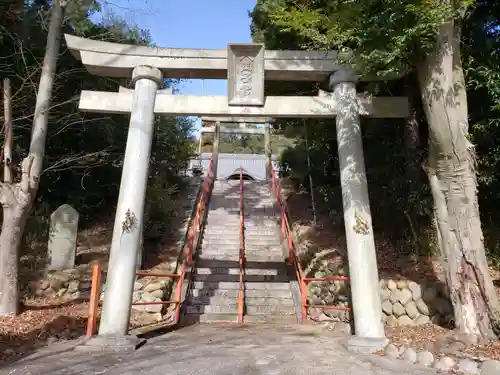 八王子神社の鳥居