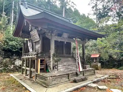 日吉神社の本殿・本堂