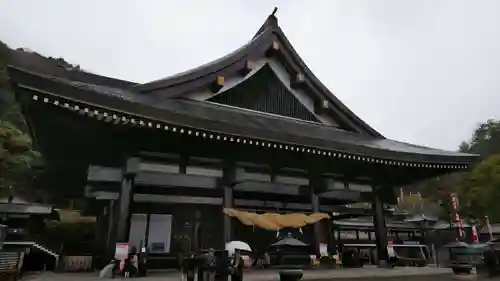 最上稲荷山妙教寺の本殿