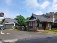 誓願寺の{uncategorized: "未分類", other: "その他", undefined: "問題あり", building: "その他建物", grave: "お墓", sacred_gate: "鳥居", guardian: "狛犬", statue: "像", buddha: "仏像", history: "歴史", nature: "自然", garden: "庭園", animal: "動物", pagoda: "塔", temizu: "手水舎", mountain_gate: "山門・神門", sanctuary: "本殿・本堂", subordinate: "末社・摂社", art: "芸術", scenery: "景色", jizo: "地蔵", ema: "絵馬", goshuin: "御朱印", omikuji: "おみくじ", items: "授与品その他", amulet: "お守り", goshuincho: "御朱印帳", eats: "食事", festival: "お祭り", votive_dance: "神楽", shichigosan: "七五三参", wedding: "結婚式", experience: "体験その他", initially: "初詣", around: "周辺", anti_infection: "感染症対策"}