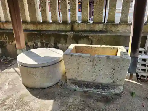 石上神社の手水舎