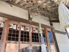 朝里神社の本殿