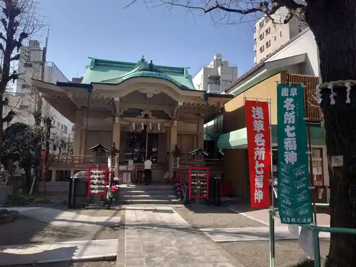 矢先稲荷神社の本殿・本堂