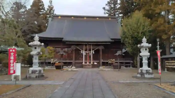 鳥谷崎神社の本殿