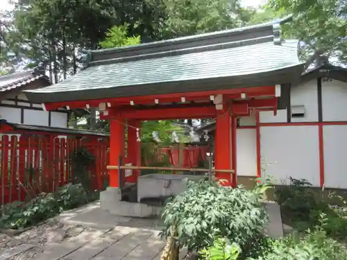 生島足島神社の手水舎