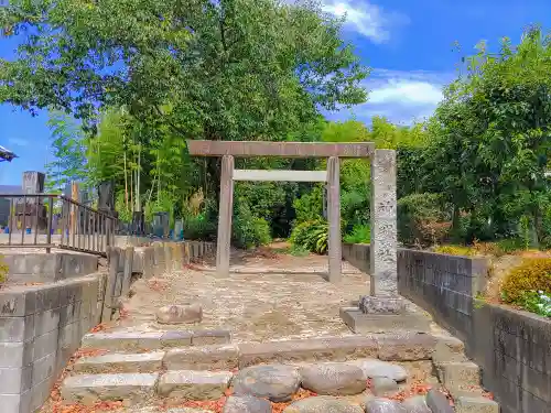 神明社（片原一色町吹上）の建物その他