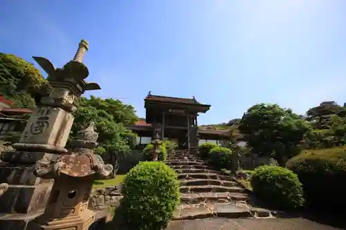 龍雲寺の山門・神門