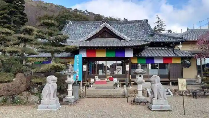 萬福寺の本殿・本堂