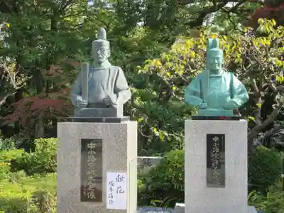 長岡天満宮の像