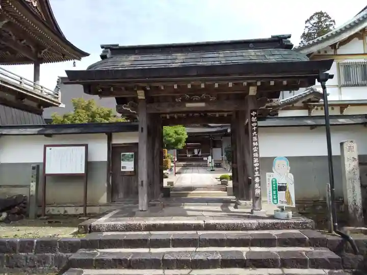 慈恩護国禅寺の山門・神門