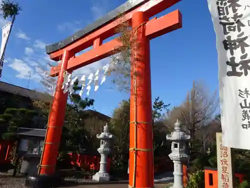 鵠沼伏見稲荷神社の鳥居