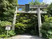 梨木神社の{uncategorized: "未分類", other: "その他", undefined: "問題あり", building: "その他建物", grave: "お墓", sacred_gate: "鳥居", guardian: "狛犬", statue: "像", buddha: "仏像", history: "歴史", nature: "自然", garden: "庭園", animal: "動物", pagoda: "塔", temizu: "手水舎", mountain_gate: "山門・神門", sanctuary: "本殿・本堂", subordinate: "末社・摂社", art: "芸術", scenery: "景色", jizo: "地蔵", ema: "絵馬", goshuin: "御朱印", omikuji: "おみくじ", items: "授与品その他", amulet: "お守り", goshuincho: "御朱印帳", eats: "食事", festival: "お祭り", votive_dance: "神楽", shichigosan: "七五三参", wedding: "結婚式", experience: "体験その他", initially: "初詣", around: "周辺", anti_infection: "感染症対策"}