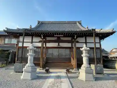 光照寺の{uncategorized: "未分類", other: "その他", undefined: "問題あり", building: "その他建物", grave: "お墓", sacred_gate: "鳥居", guardian: "狛犬", statue: "像", buddha: "仏像", history: "歴史", nature: "自然", garden: "庭園", animal: "動物", pagoda: "塔", temizu: "手水舎", mountain_gate: "山門・神門", sanctuary: "本殿・本堂", subordinate: "末社・摂社", art: "芸術", scenery: "景色", jizo: "地蔵", ema: "絵馬", goshuin: "御朱印", omikuji: "おみくじ", items: "授与品その他", amulet: "お守り", goshuincho: "御朱印帳", eats: "食事", festival: "お祭り", votive_dance: "神楽", shichigosan: "七五三参", wedding: "結婚式", experience: "体験その他", initially: "初詣", around: "周辺", anti_infection: "感染症対策"}