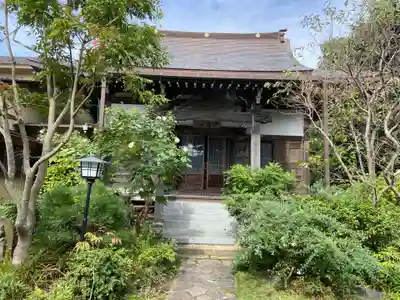 教恩寺の本殿・本堂