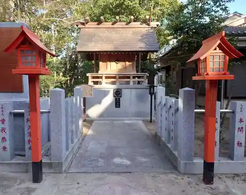 上野総社神社の末社