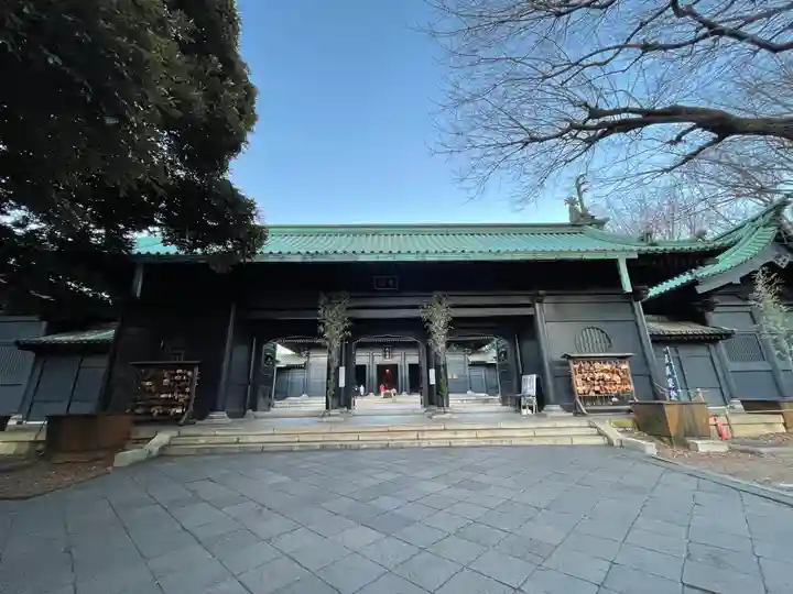 湯島聖堂の山門・神門