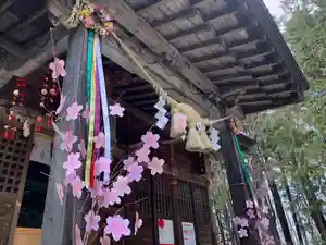 滑川神社 - 仕事と子どもの守り神の本殿・本堂(2022年03月13日(日) 19時57分37秒投稿)