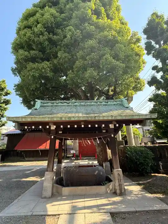 麻布氷川神社の{uncategorized: "未分類", other: "その他", undefined: "問題あり", building: "その他建物", grave: "お墓", sacred_gate: "鳥居", guardian: "狛犬", statue: "像", buddha: "仏像", history: "歴史", nature: "自然", garden: "庭園", animal: "動物", pagoda: "塔", temizu: "手水舎", mountain_gate: "山門・神門", sanctuary: "本殿・本堂", subordinate: "末社・摂社", art: "芸術", scenery: "景色", jizo: "地蔵", ema: "絵馬", goshuin: "御朱印", omikuji: "おみくじ", items: "授与品その他", amulet: "お守り", goshuincho: "御朱印帳", eats: "食事", festival: "お祭り", votive_dance: "神楽", shichigosan: "七五三参", wedding: "結婚式", experience: "体験その他", initially: "初詣", around: "周辺", anti_infection: "感染症対策"}