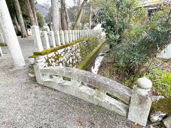 三上六所神社(滋賀県)