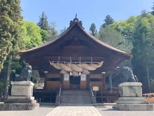 諏訪大社下社秋宮(長野県)