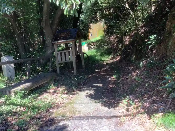 岩屋観音堂(岐阜県坂祝町)のその他建物