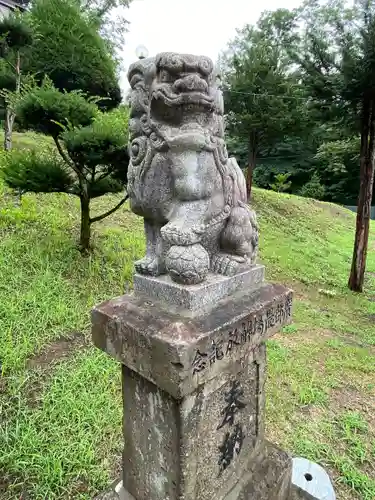 札内神社の狛犬