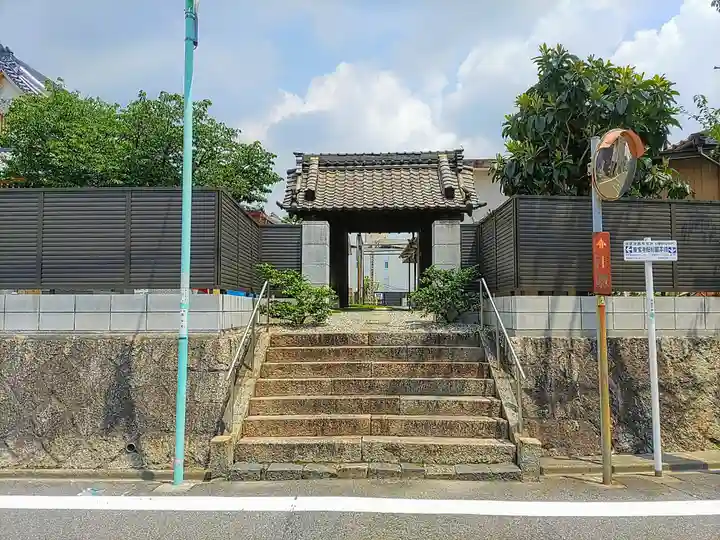 東宝寺の山門・神門