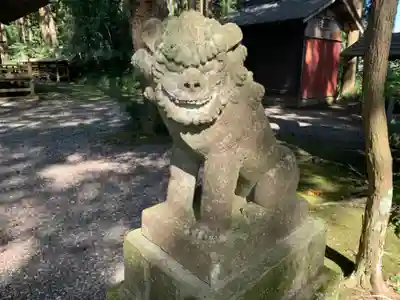 八幡神社の狛犬