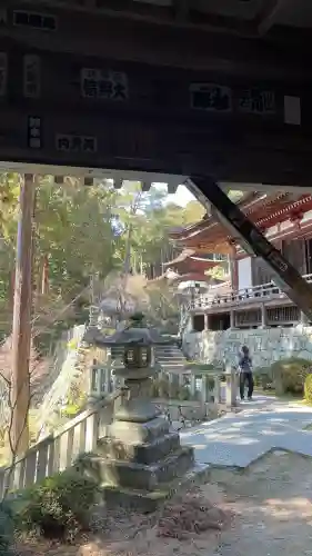 長命寺の{uncategorized: "未分類", other: "その他", undefined: "問題あり", building: "その他建物", grave: "お墓", sacred_gate: "鳥居", guardian: "狛犬", statue: "像", buddha: "仏像", history: "歴史", nature: "自然", garden: "庭園", animal: "動物", pagoda: "塔", temizu: "手水舎", mountain_gate: "山門・神門", sanctuary: "本殿・本堂", subordinate: "末社・摂社", art: "芸術", scenery: "景色", jizo: "地蔵", ema: "絵馬", goshuin: "御朱印", omikuji: "おみくじ", items: "授与品その他", amulet: "お守り", goshuincho: "御朱印帳", eats: "食事", festival: "お祭り", votive_dance: "神楽", shichigosan: "七五三参", wedding: "結婚式", experience: "体験その他", initially: "初詣", around: "周辺", anti_infection: "感染症対策"}