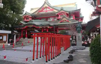 京濱伏見稲荷神社の本殿・本堂